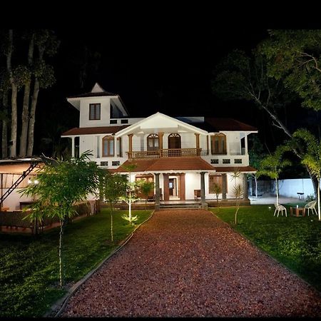 Marari Casa De Victoria Panzió Alappuzha Kültér fotó